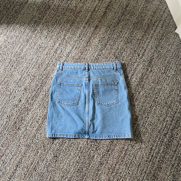 Button-up denim skirt - Picture 2 of 2